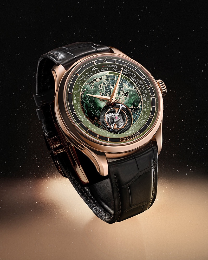 Master Grande Tradition Calibre 948超卓传统大师系列948型机芯腕表 18K玫瑰金表壳，表径43毫米，时、分、世界时间飞行陀飞轮，世界时间显示(24个时区)，24小时制，积家948型自动上链机芯，动力储存48小时，蓝宝石水晶玻璃镜面及底盖，防水50米，鳄鱼皮表带，限量20只。