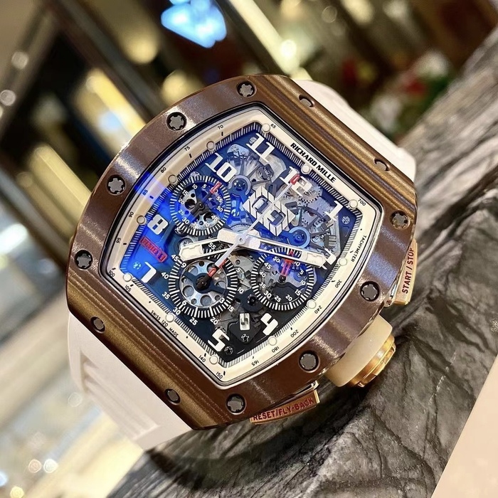 理查德RM11玫瑰金表壳